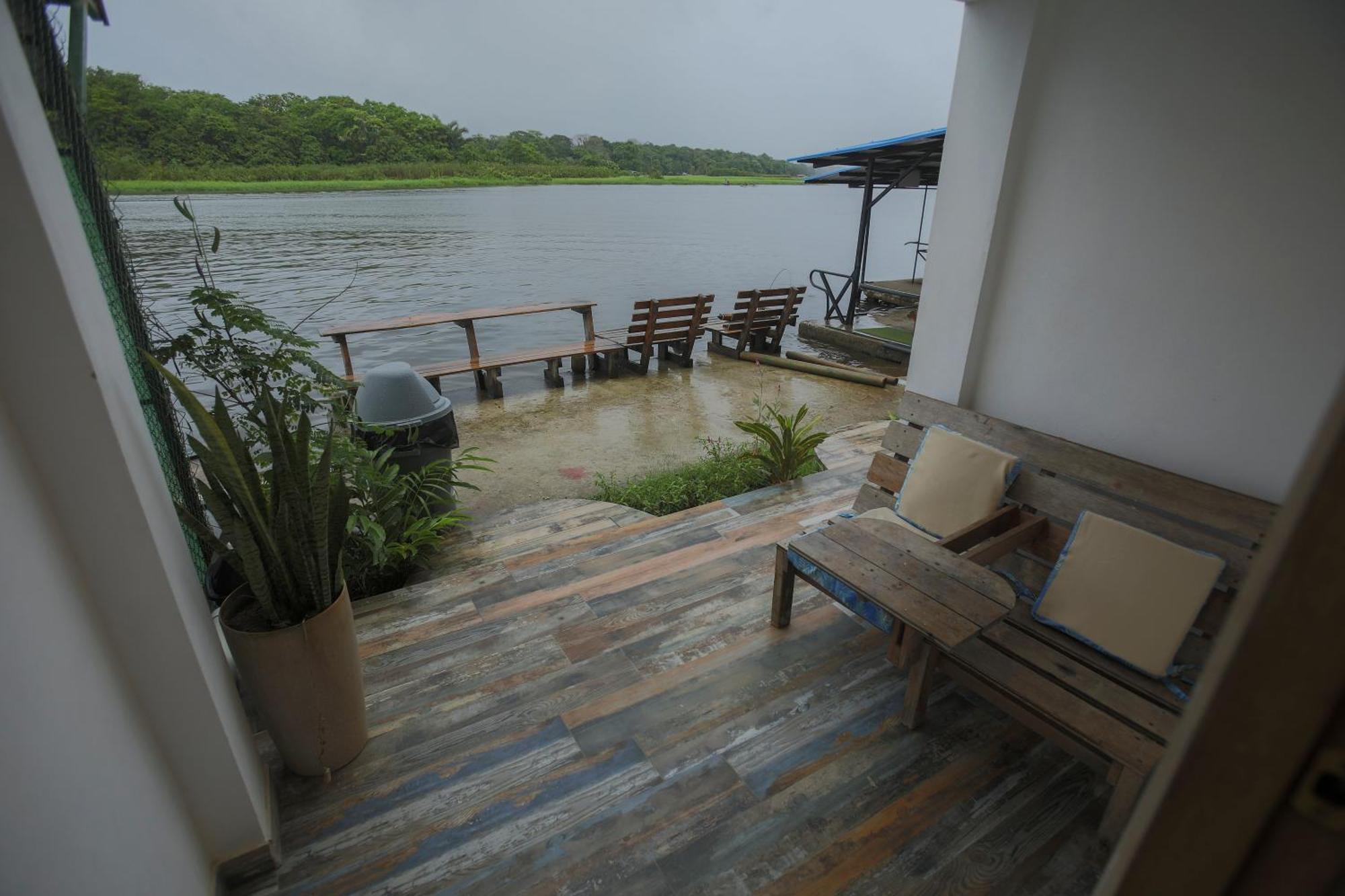 Hotel Pura Natura Riverside Tortuguero Exteriör bild