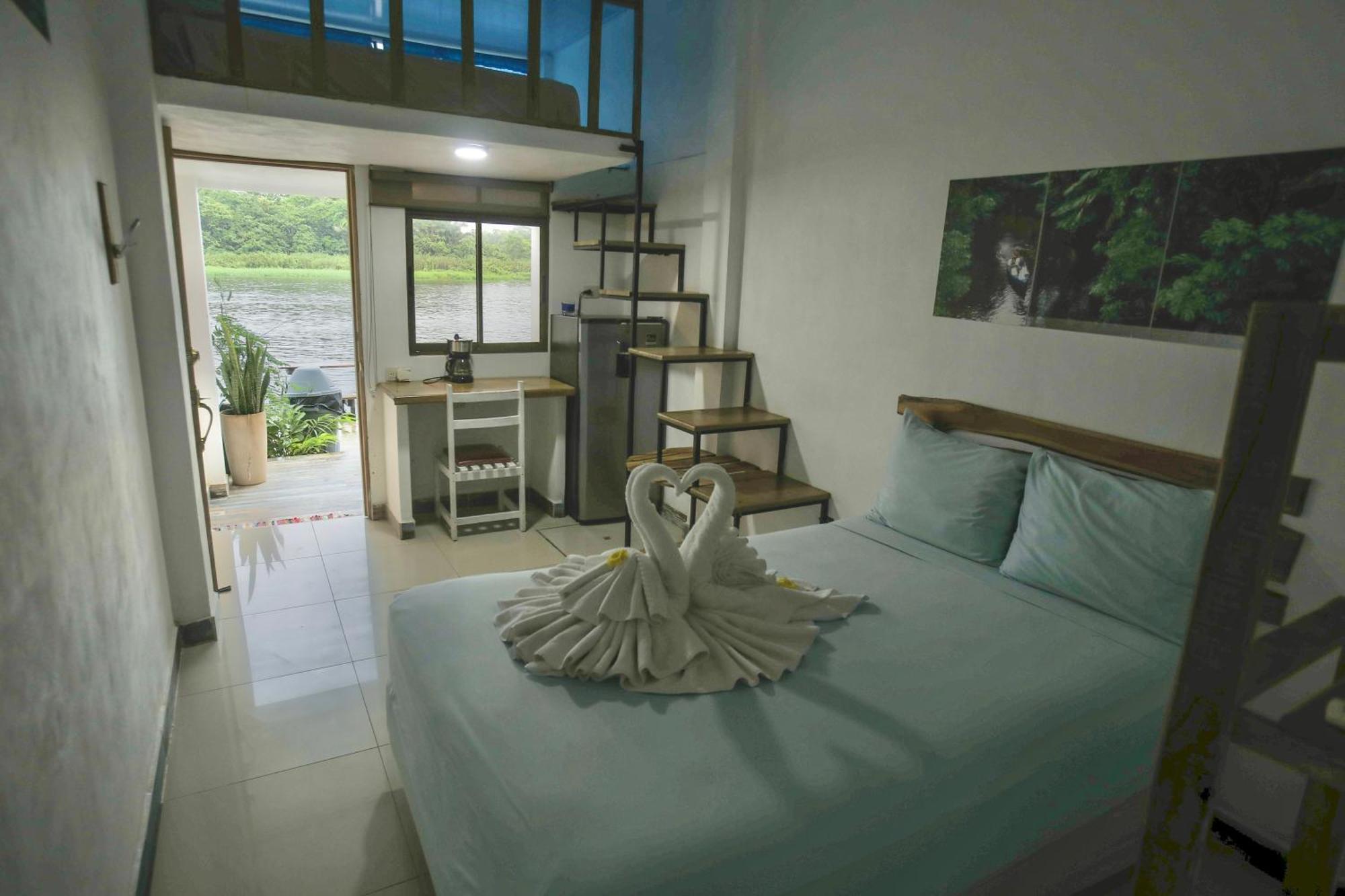 Hotel Pura Natura Riverside Tortuguero Exteriör bild